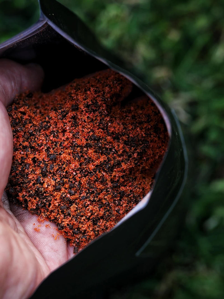 The Shellfish eruption mix carp groundbait by Octopus Baits